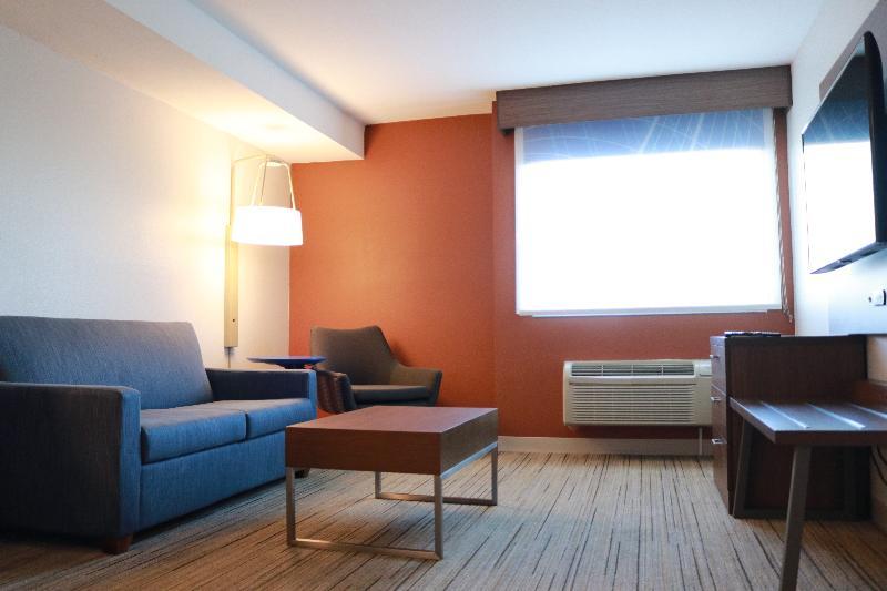 Holiday Inn Express Seattle - Sea-Tac Airport By Ihg SeaTac Exterior photo